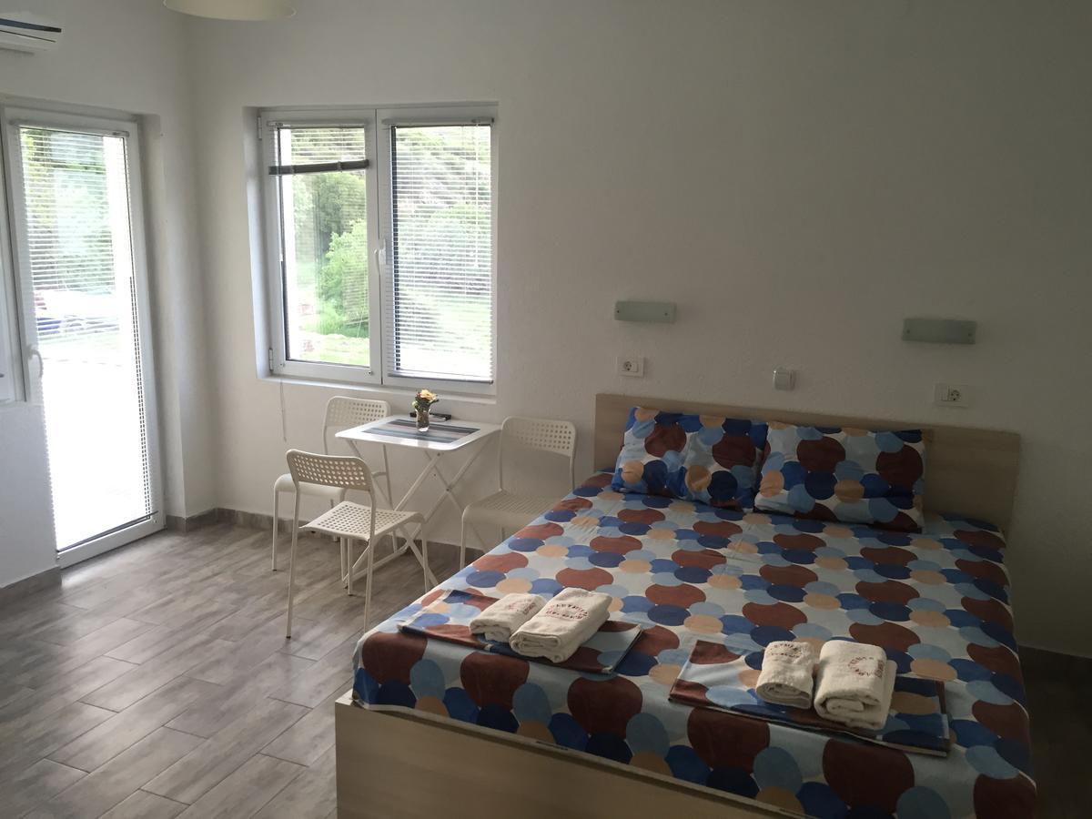 Apartmani Alex Beach Dojran Esterno foto